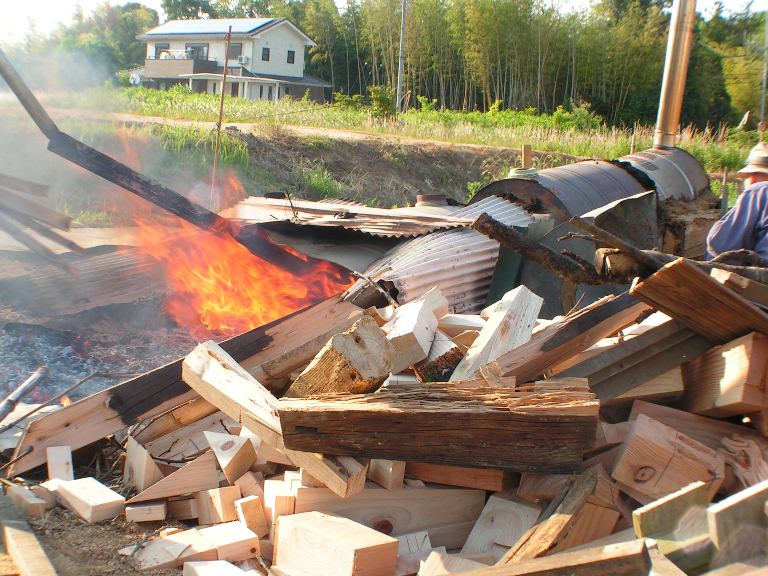 陶芸/野焼き体験。