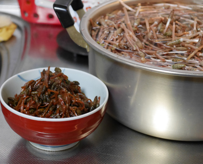 つくしのハカマ取り