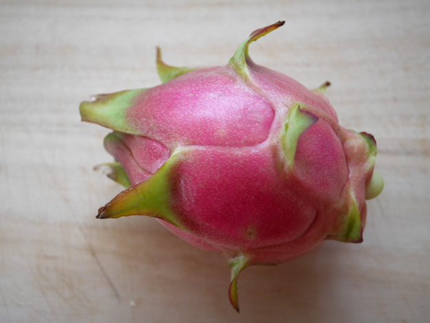 ドラゴンフルーツ２個目収穫